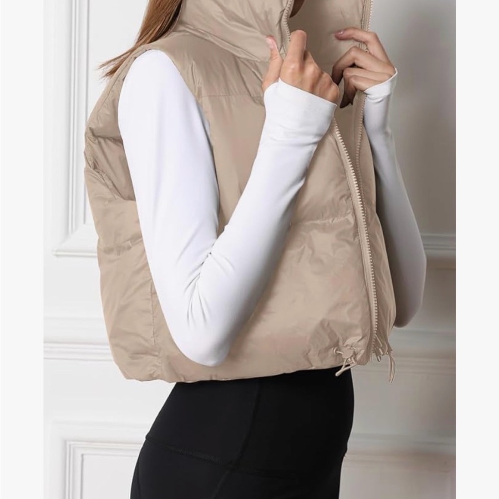 Tan Cropped Puffer Vest Beige Lightweight Sleeveless S